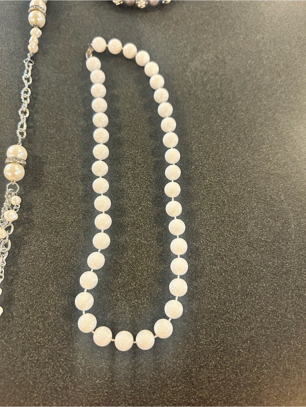 Four different Necklaces Lot - Picture 3 of 4